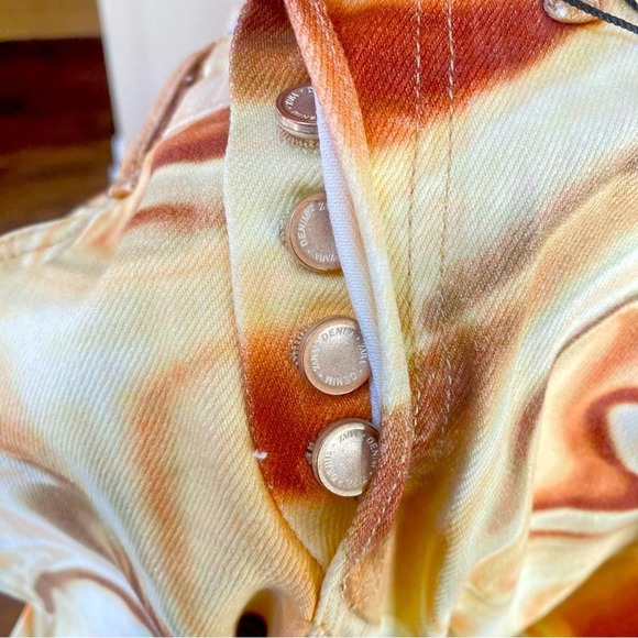 NWT ZARA Mid Rise Straight Leg Brown Swirl Jeans, size 0 - Picture 8 of 13